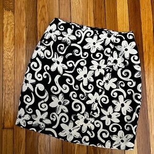 VINTAGE | Ann Taylor Silk 90s Floral Skirt, Size 8